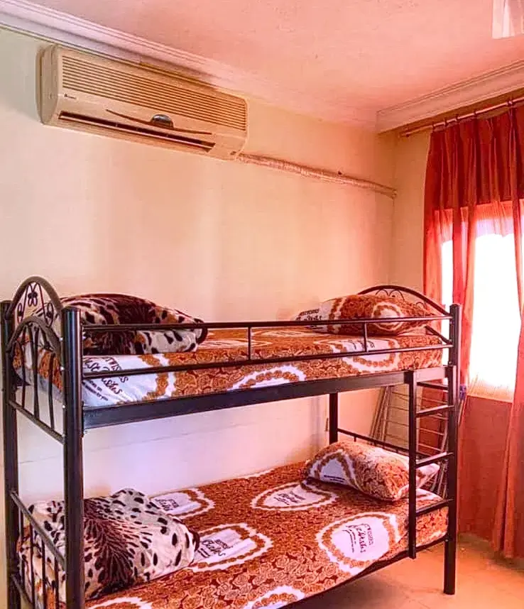 Apartment for rent in Al Sakaneyeh 10 – photo 4