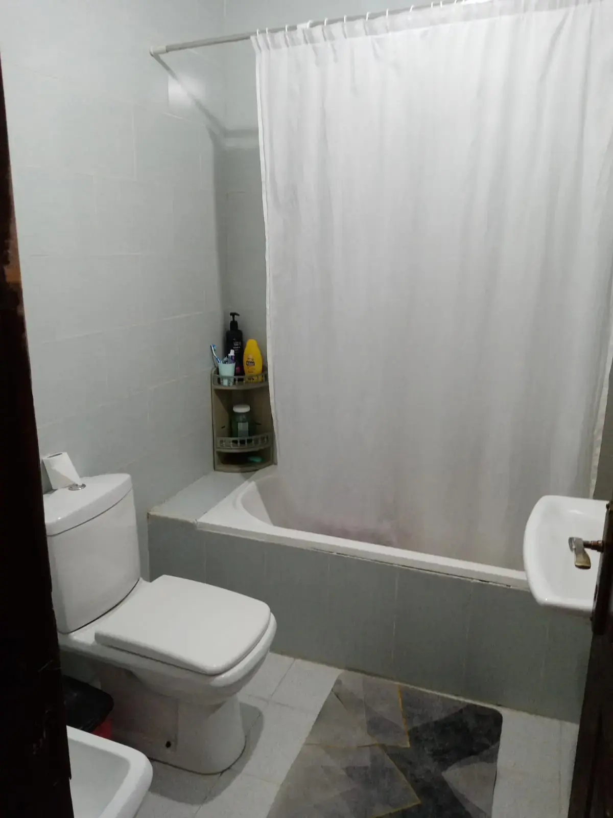شقة للبيع في Al Salalem – صورة 10
