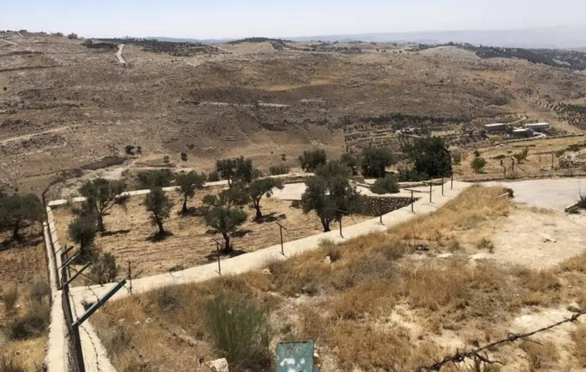 Land for sale in Al Maghareeb – photo 4