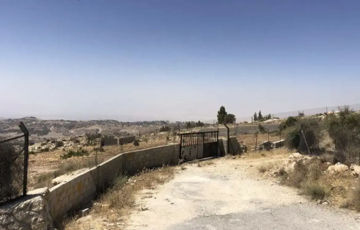 Land for sale in Al Maghareeb – photo 3
