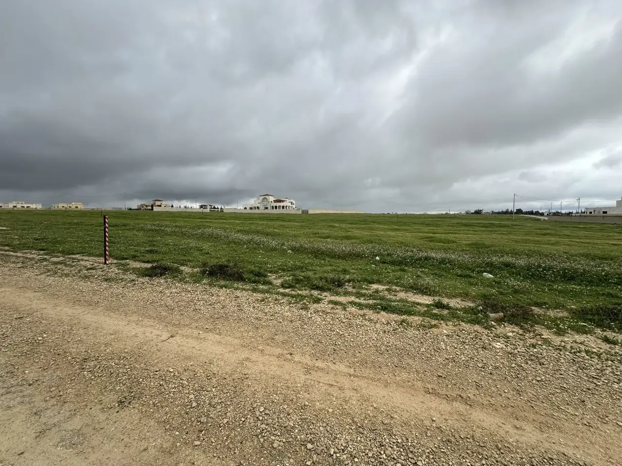 2-dunum rural-residential plot with open views for sale in Manja, Madaba