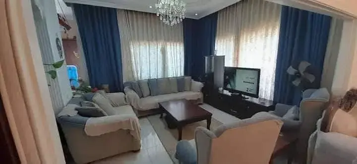 Jerash flat of 160 m² with 3 bedrooms (one master), salon and hall