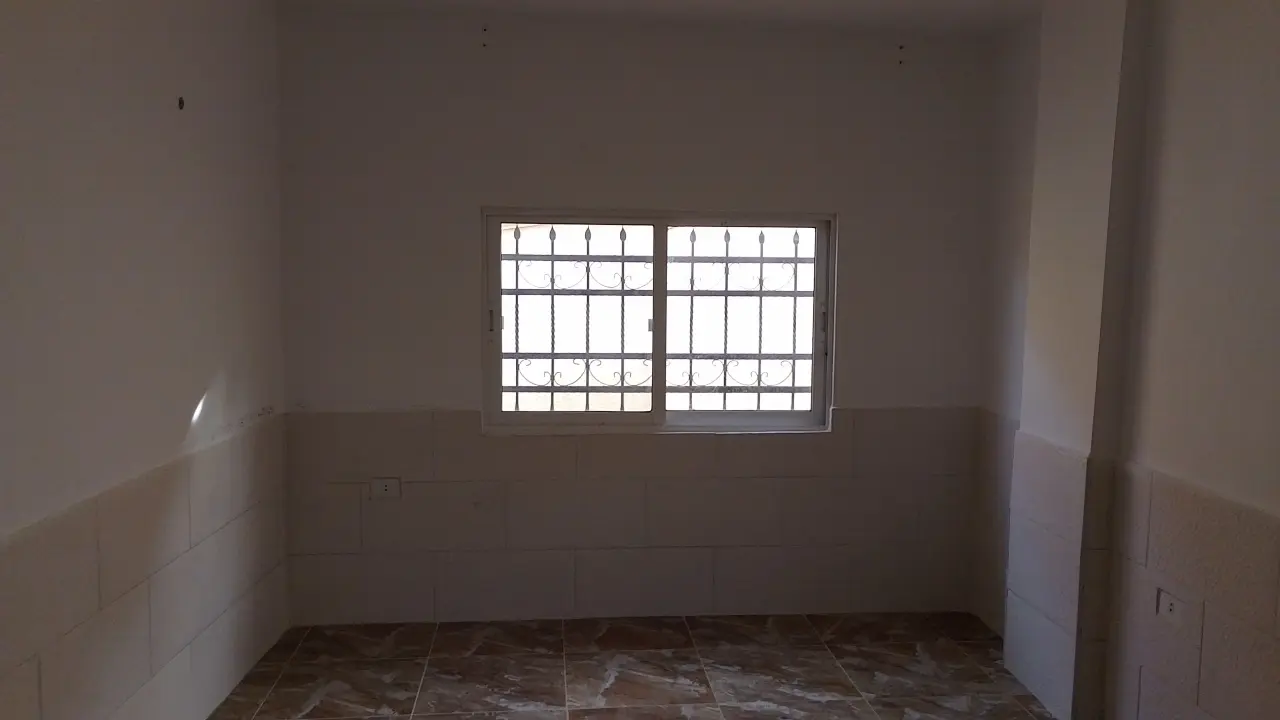 Studio basement flat with private entrance and yard near Jerash stadium
