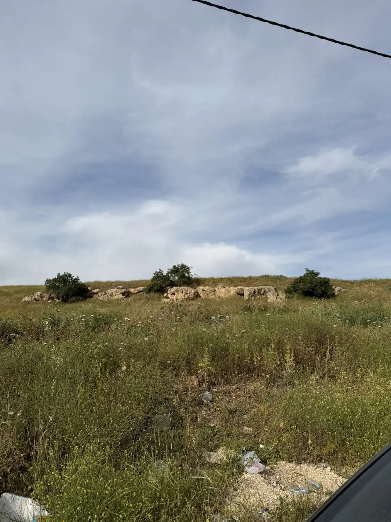 Bab Amman, Jerash: elevated 833 m² plot with open views near the main road