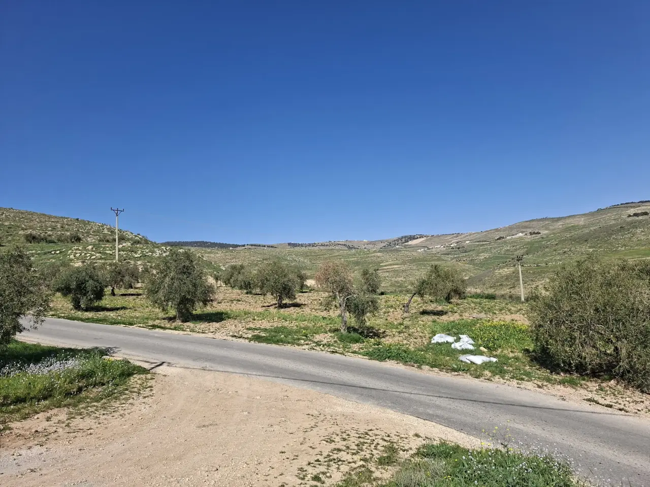 أرض للبيع في Kufair – صورة 5