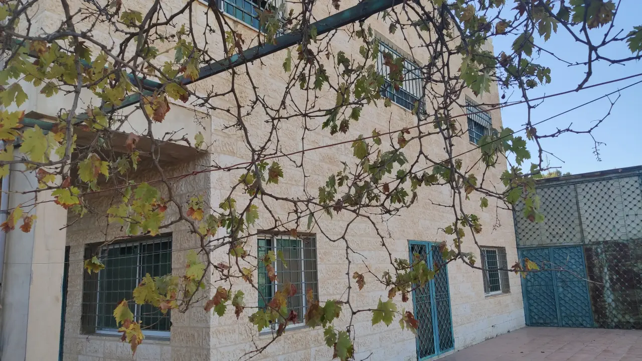 Land for sale in Al-Kittah – photo 5