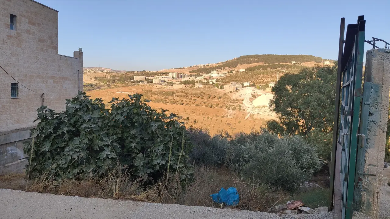 Land for sale in Al-Kittah – photo 6
