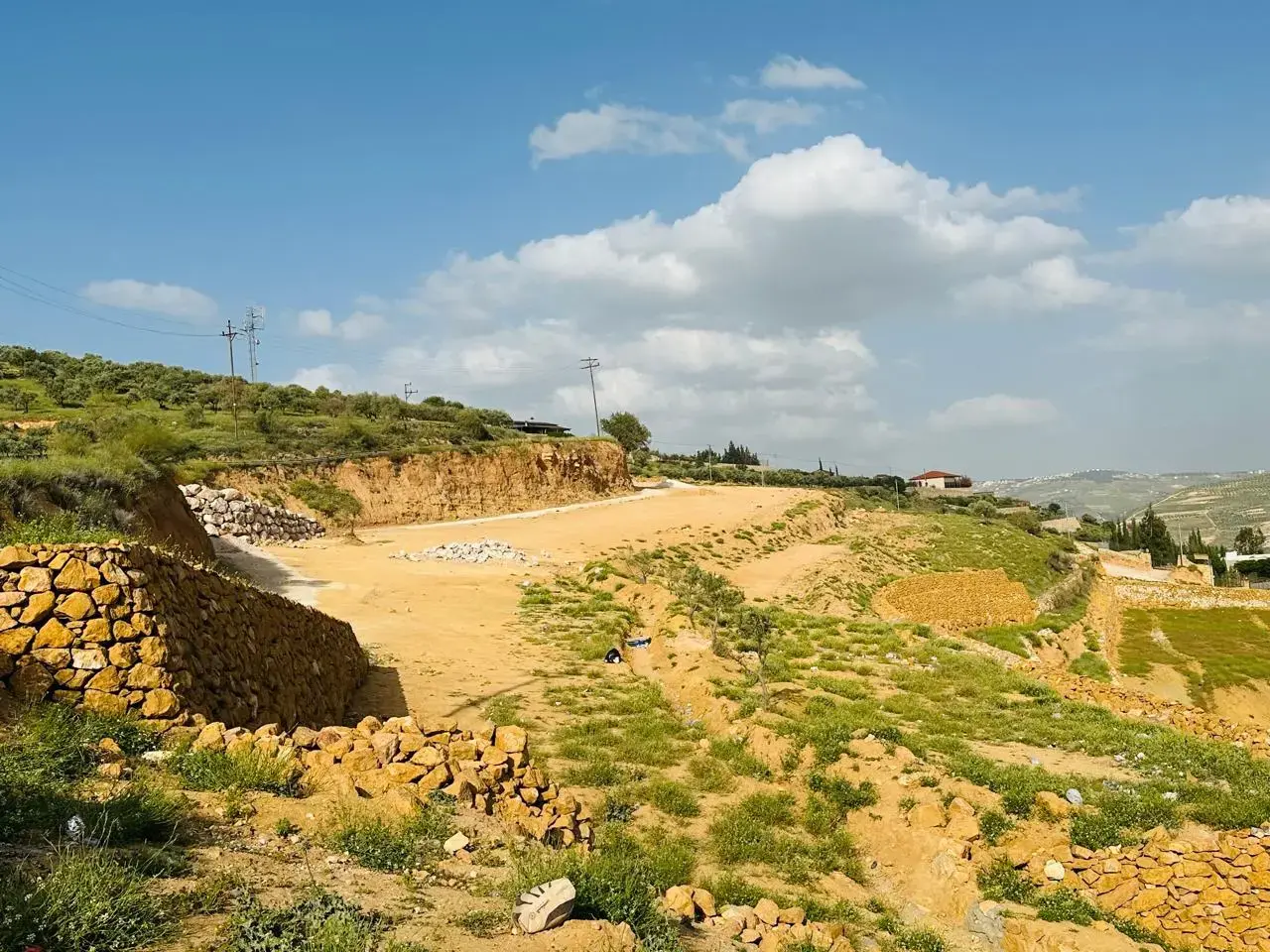 أرض للبيع في Al-Majdal – صورة 13