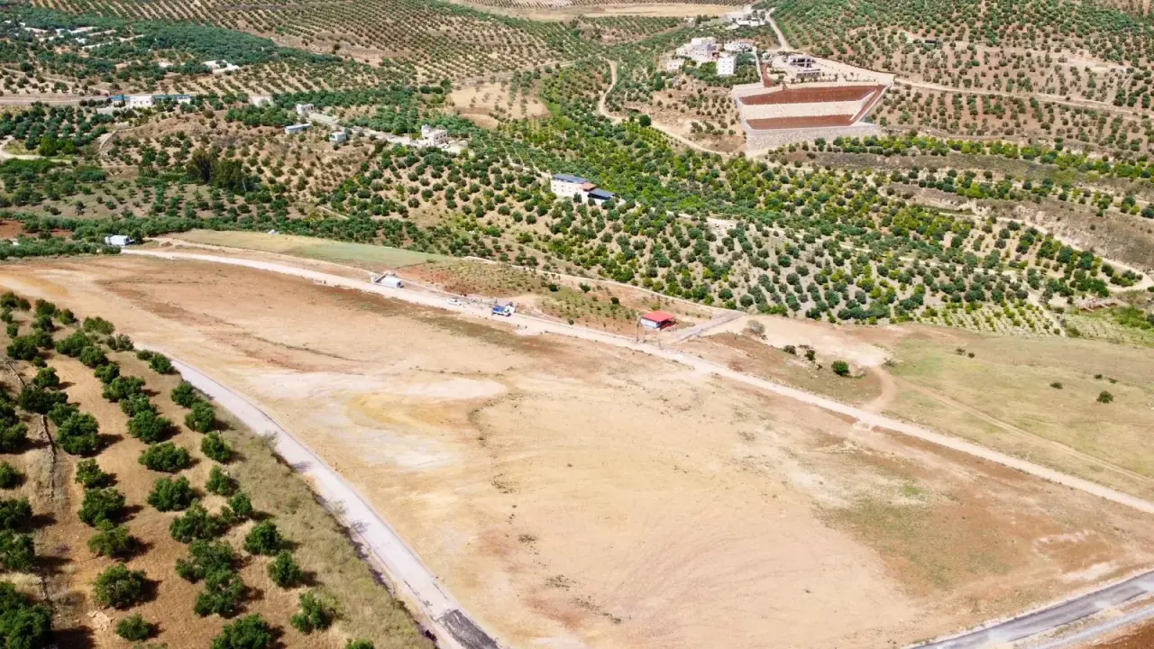 Land for sale in Al-Majdal – photo 3