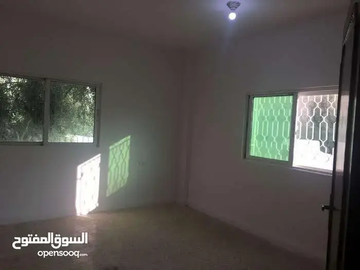 Apartment for sale in Al-Mazar Al-Janoubi – photo 3