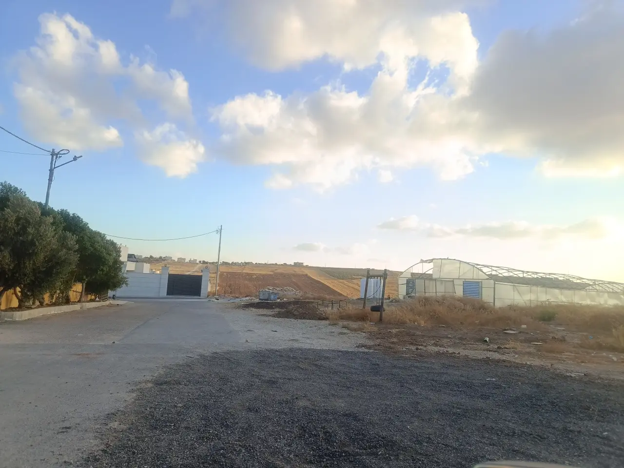 أرض للبيع في Ader – صورة 2