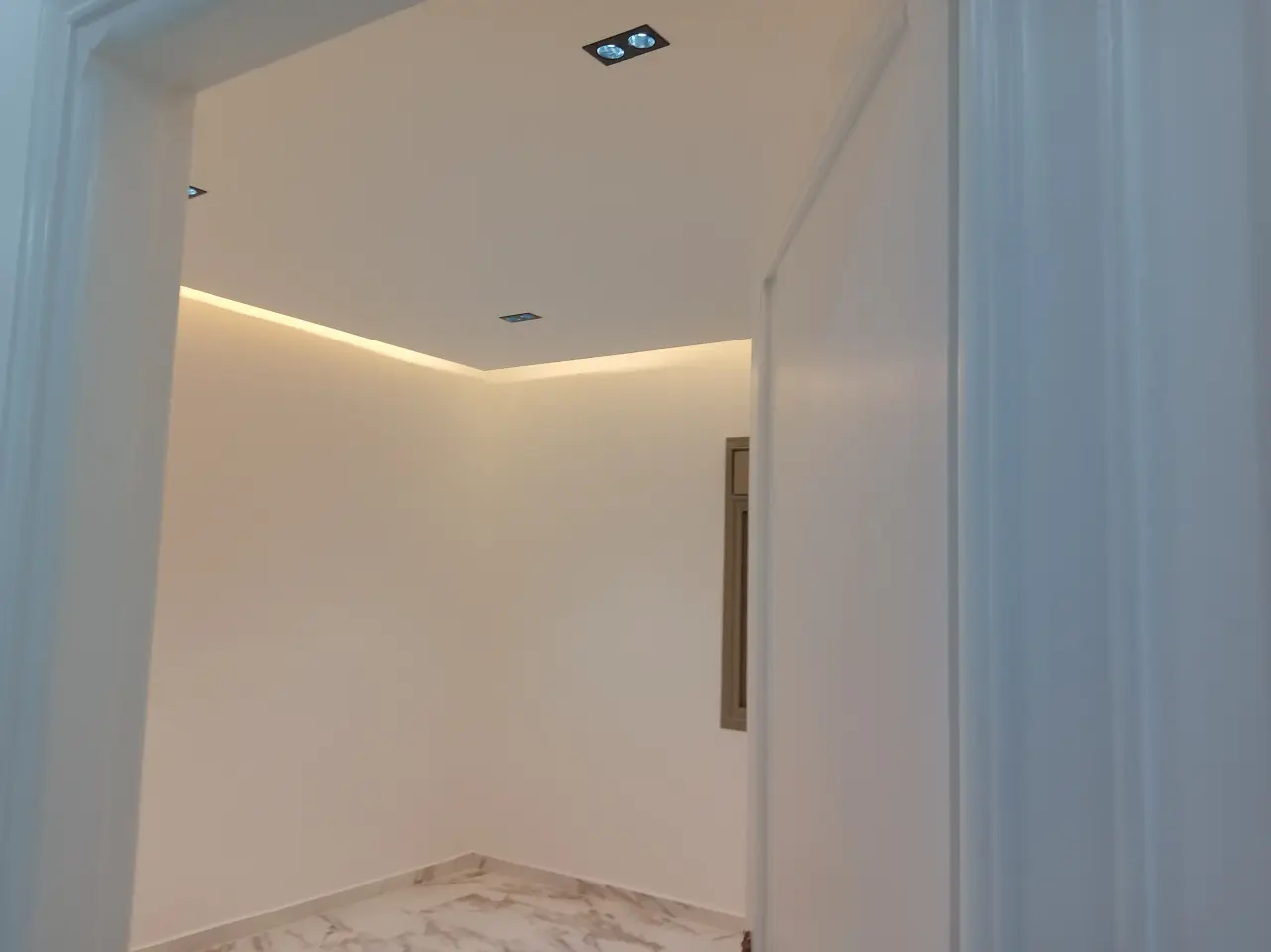 Apartment for sale in Hay Al-Zohoor – photo 8