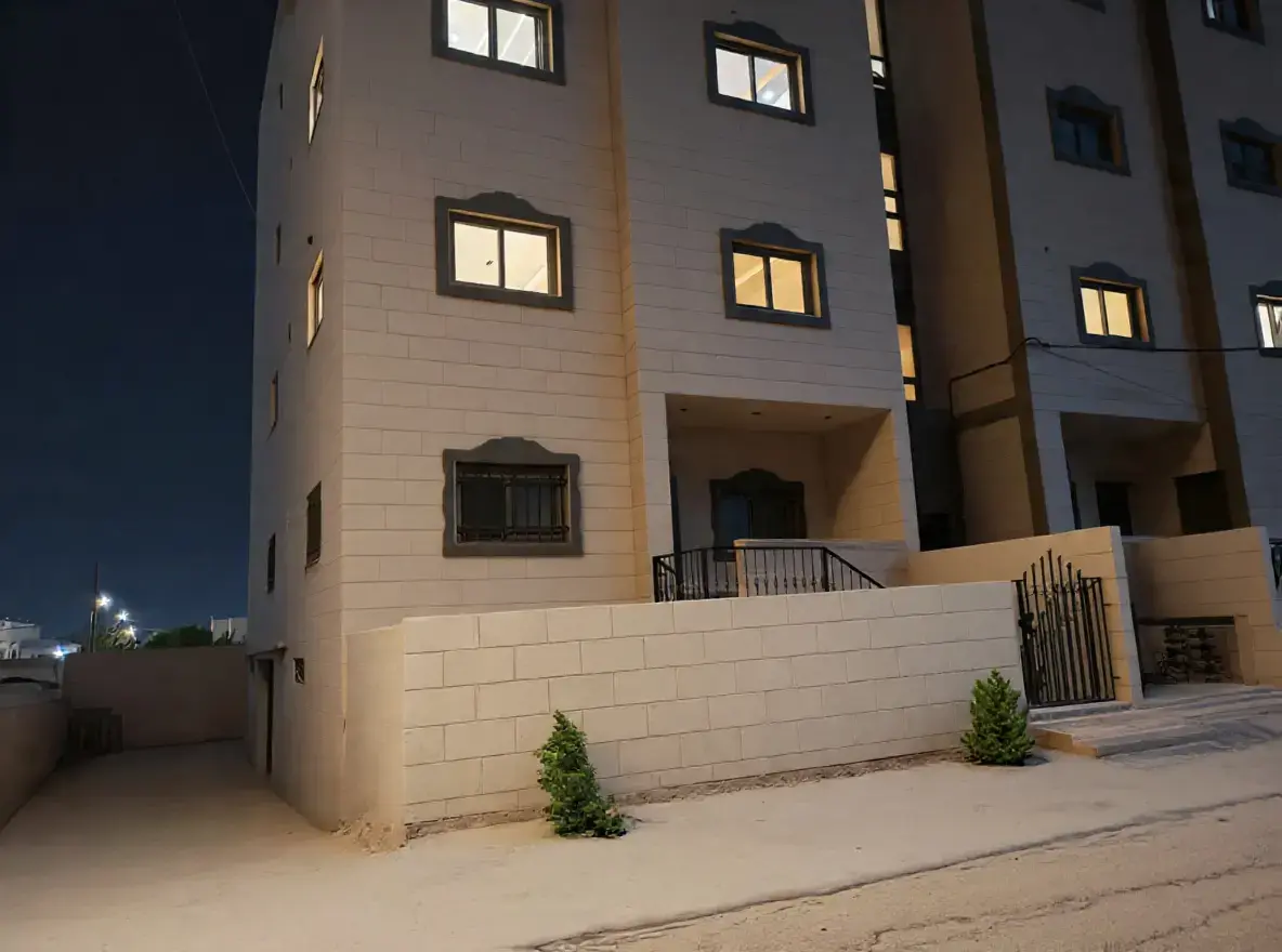 New 3-bedroom ground-floor apartment with lift and garage for sale in Hay Al-Zohoor, Mafraq