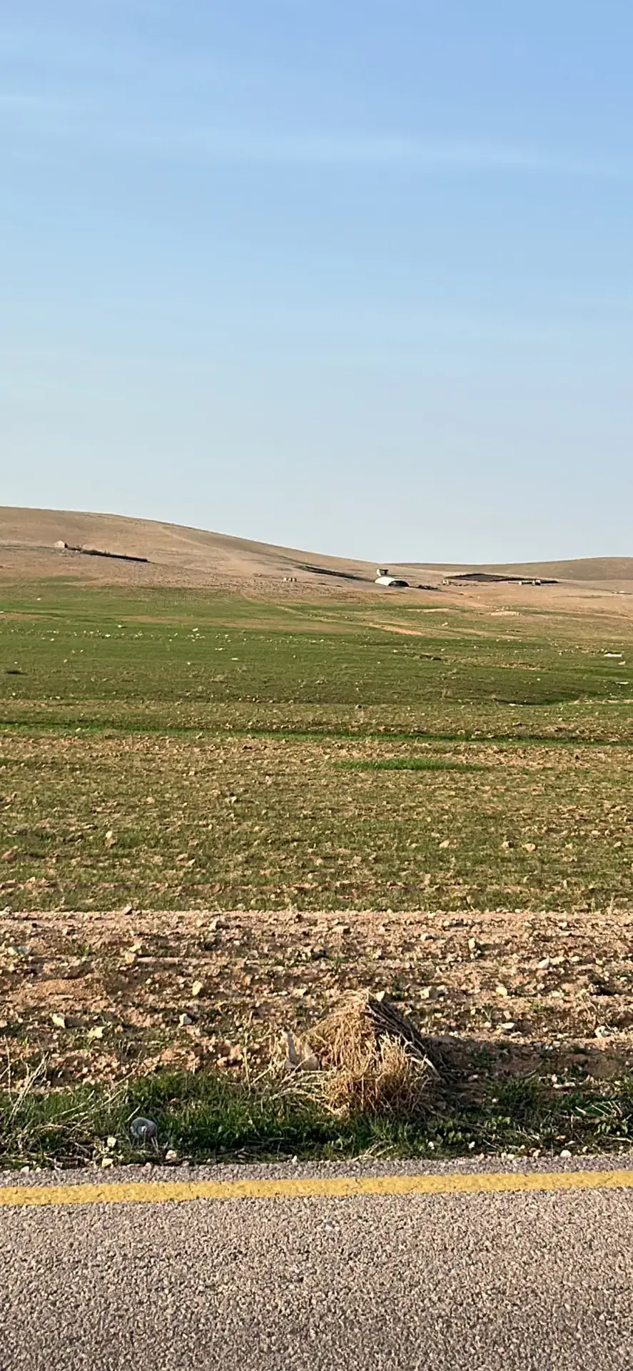 أرض 3 دونمات للبيع في بريقا بالبادية الشمالية، المفرق