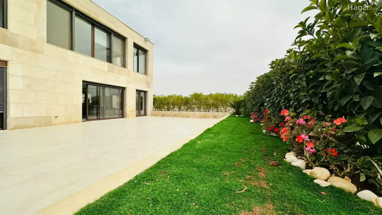 Luxurious Duplex Roof Apartment for Rent in Abdoun – Near the Australian Embassy #11062