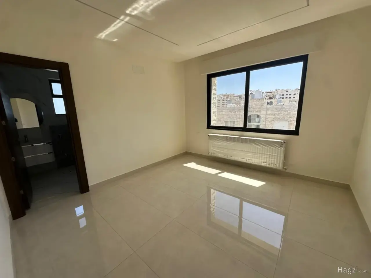 الصورة 6 من 12