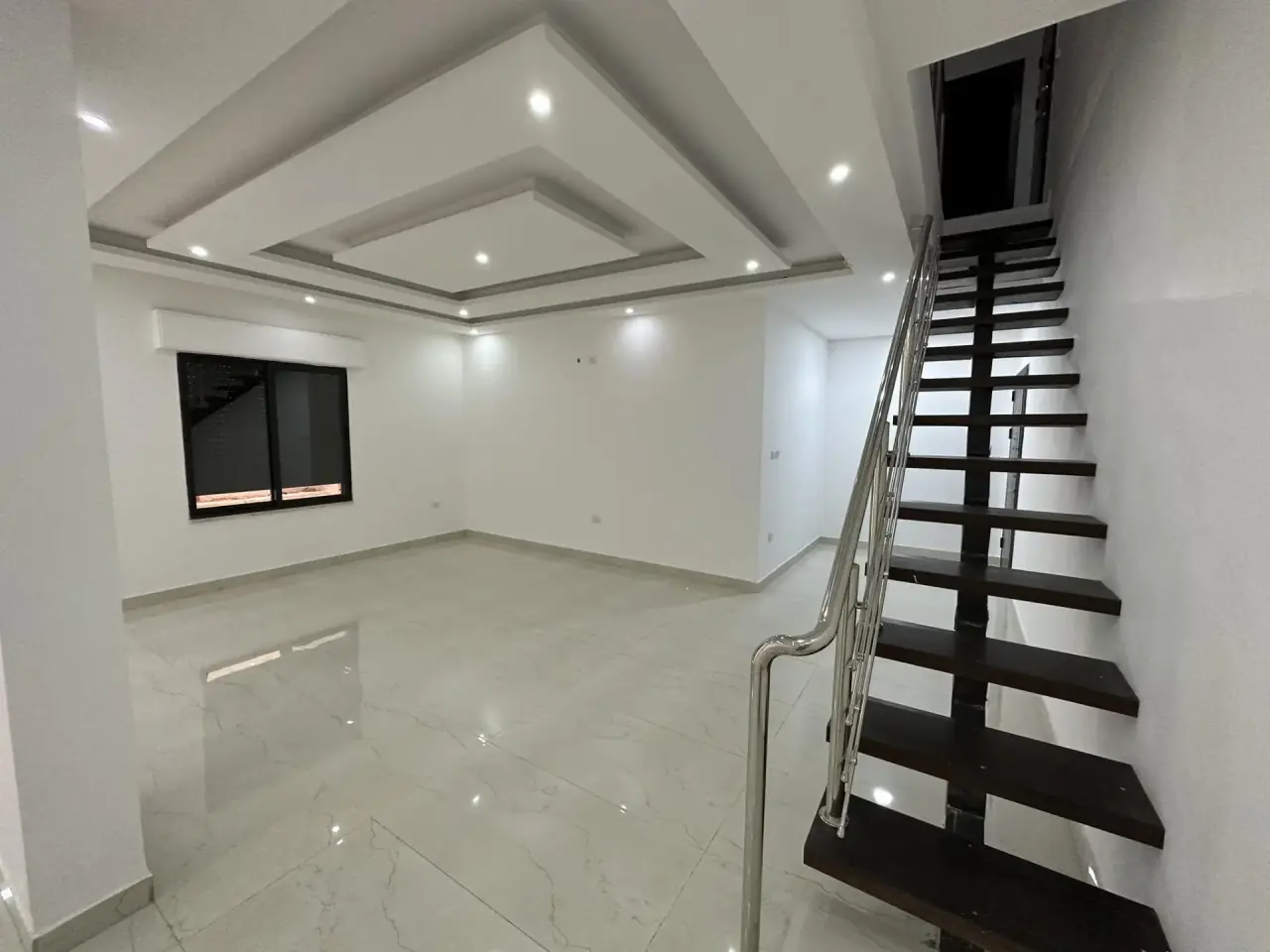 Apartment for sale in Abu Al-Sous – photo 4