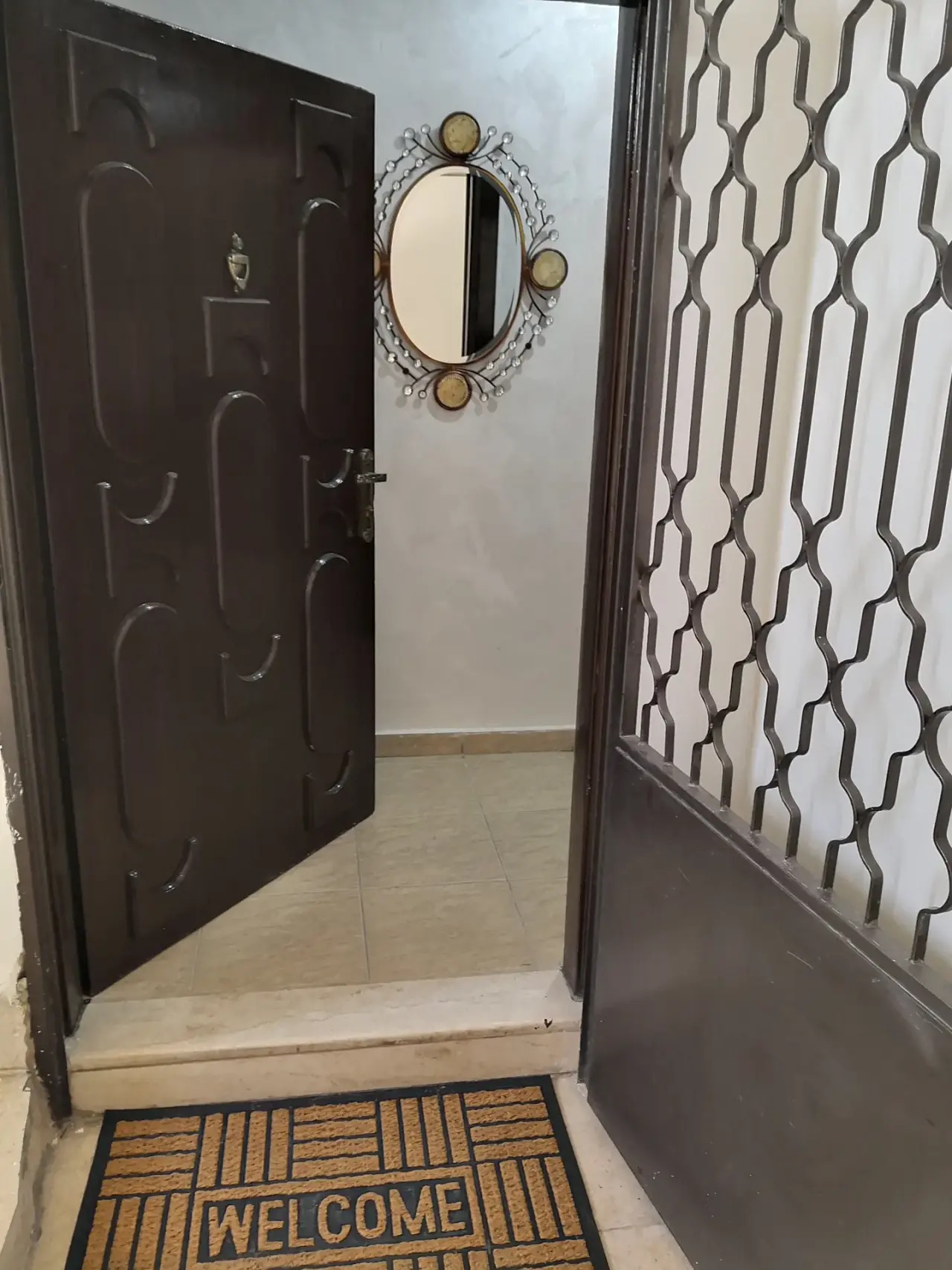 Apartment for sale in Jabal Al Hussain – photo 16