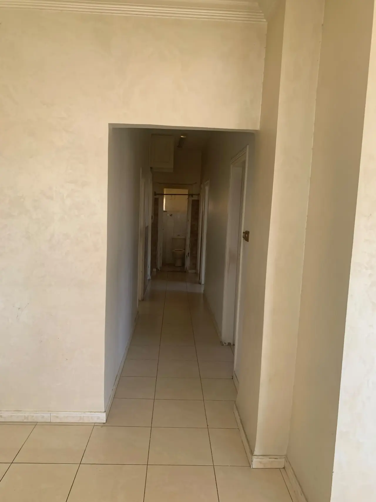 Apartment for sale in Jabal Al Hussain – photo 10
