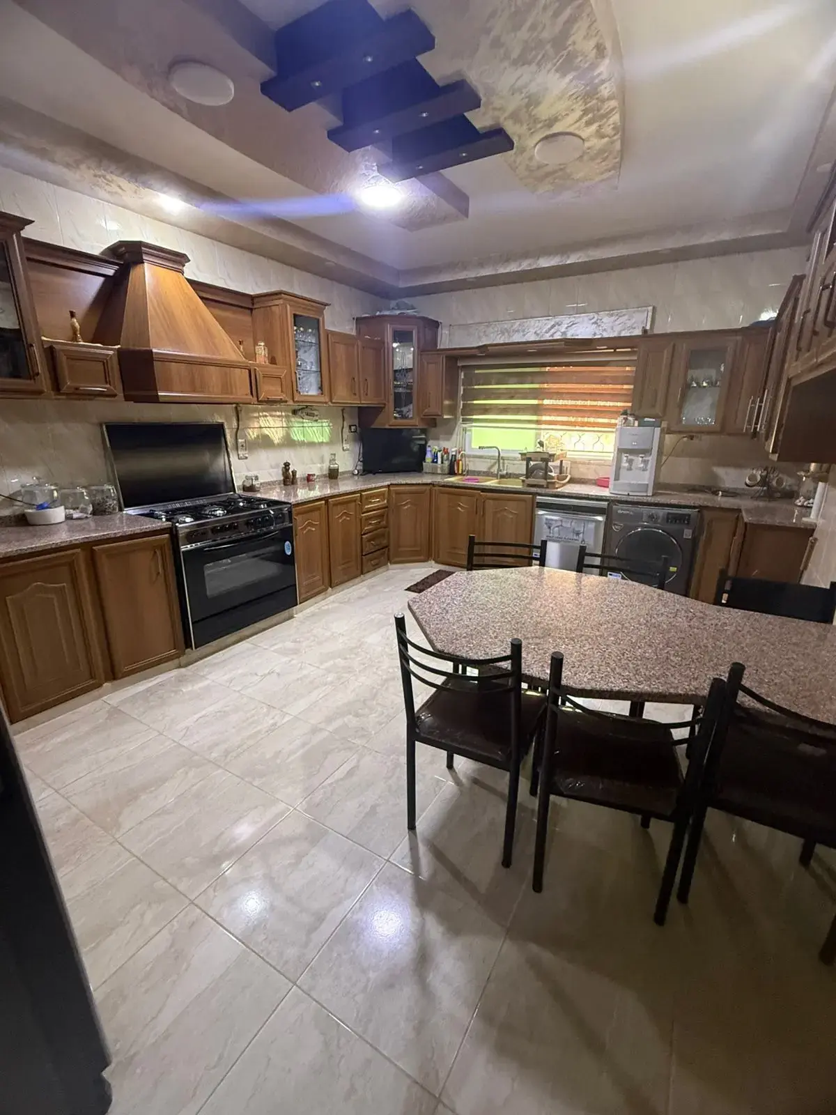 Apartment for sale in Al Qweismeh – photo 9