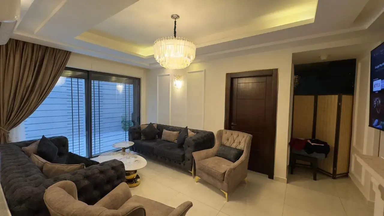 Apartment for sale in Tla' Al Ali Al Shamali – photo 2