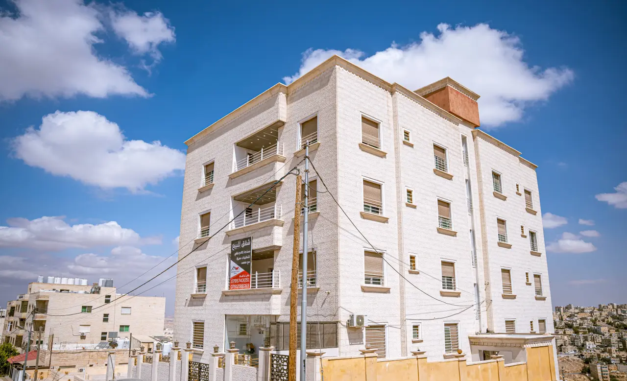 Hay Adan new-build: 154 m² flats with 3 bedrooms, 3 baths and open views