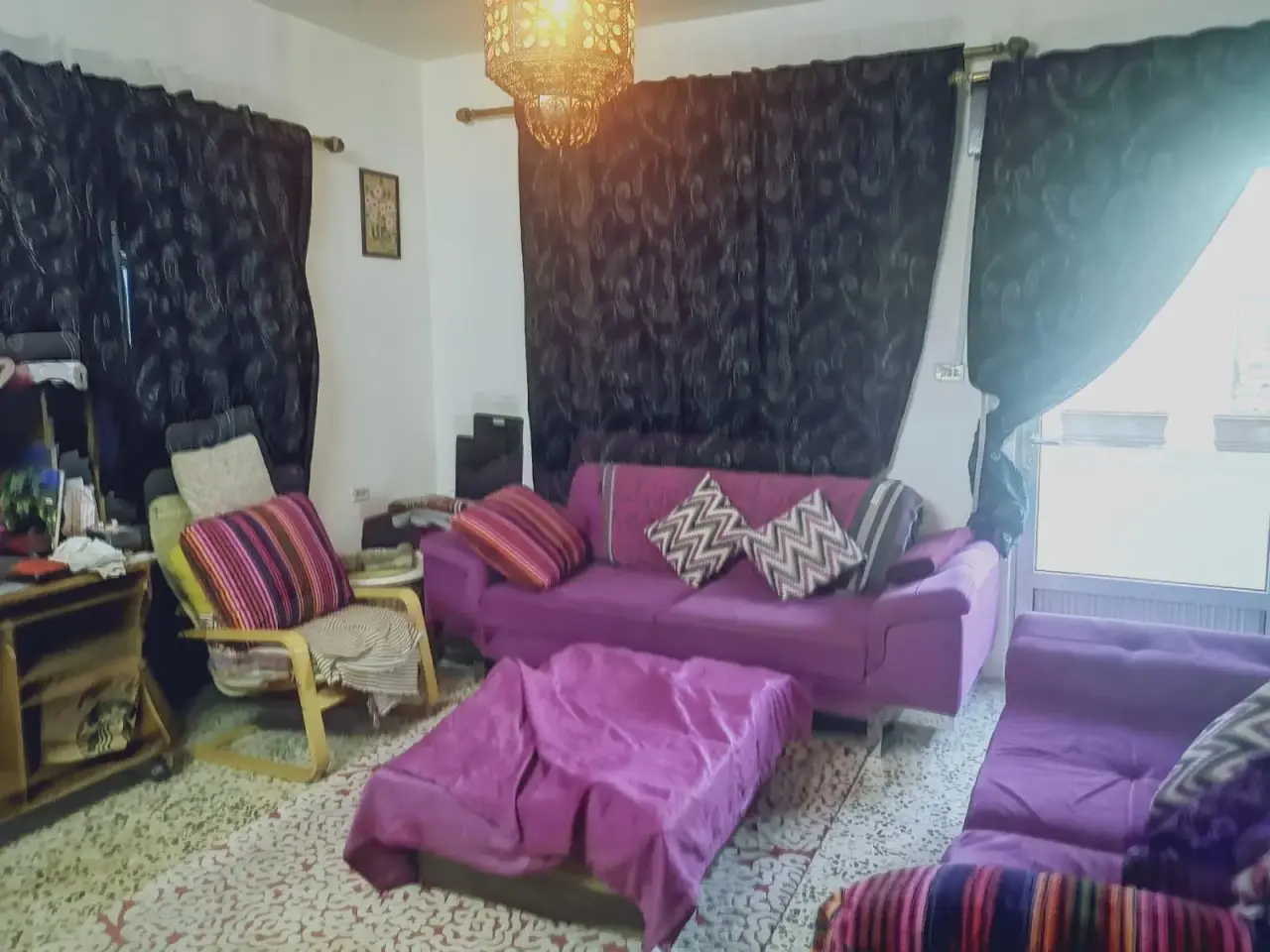 Renovated four-room apartment for investment on the hotels street in Jabal Amman