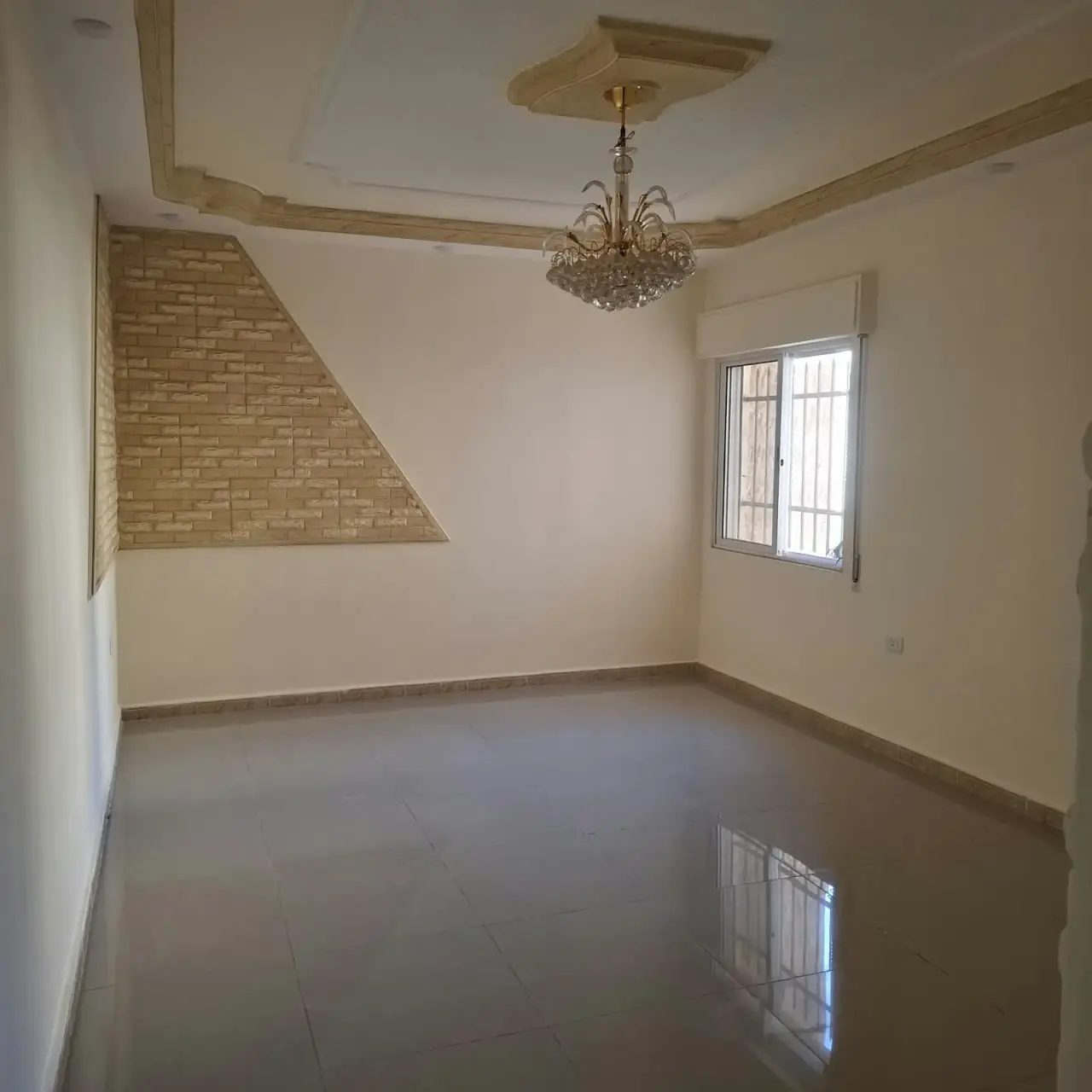 Apartment for sale in Al-Khaznah – photo 2