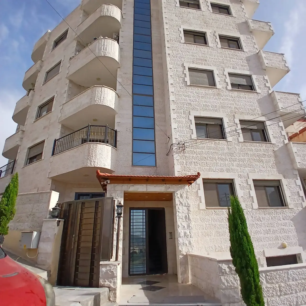 Safut ground-floor flat, new, 160 m², cash or owner instalments