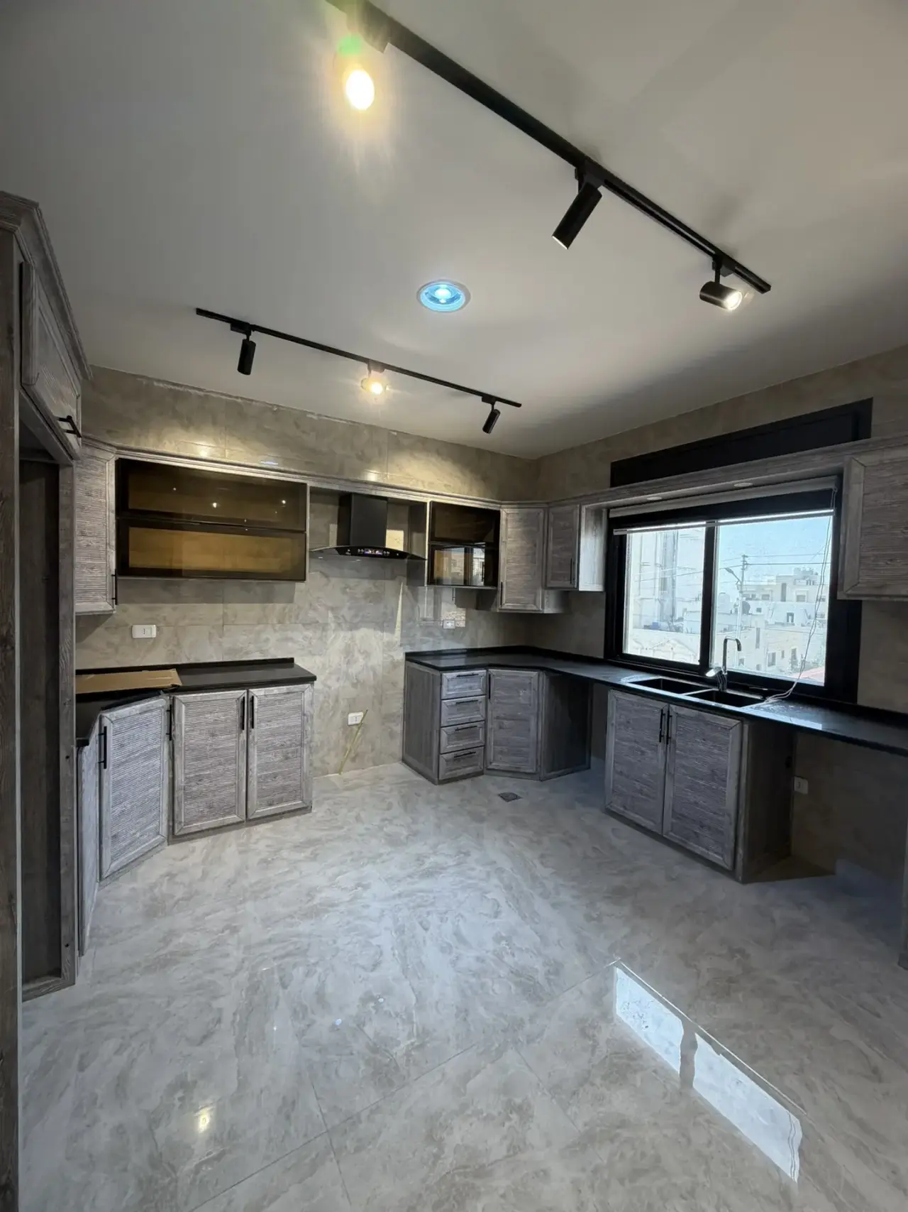 Apartment for sale in Al Jwaydeh – photo 11