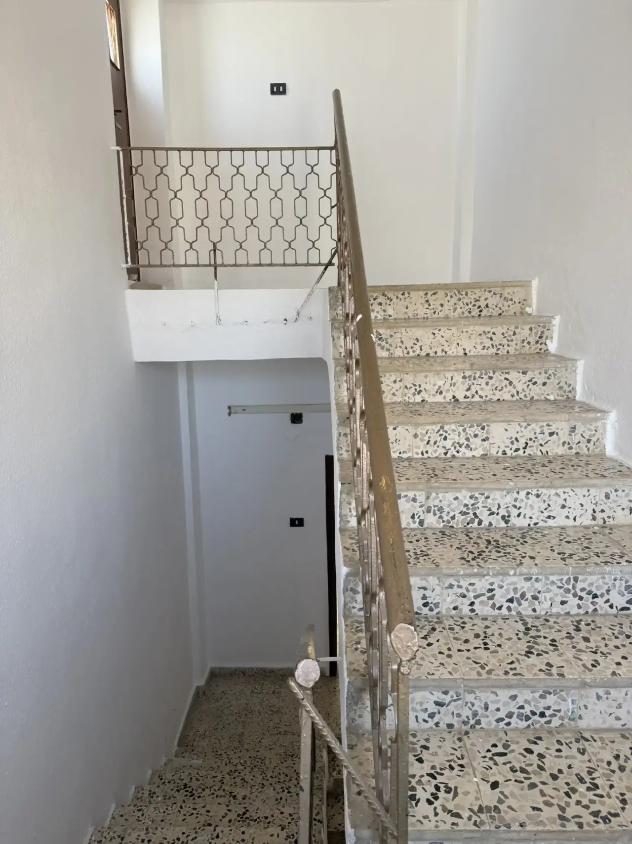 Apartment for sale in Al Mowaqar – photo 12