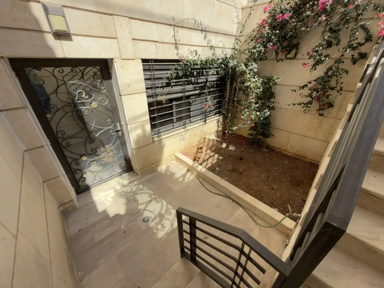 Apartment for sale in Hjar Al Nawabilseh – photo 10