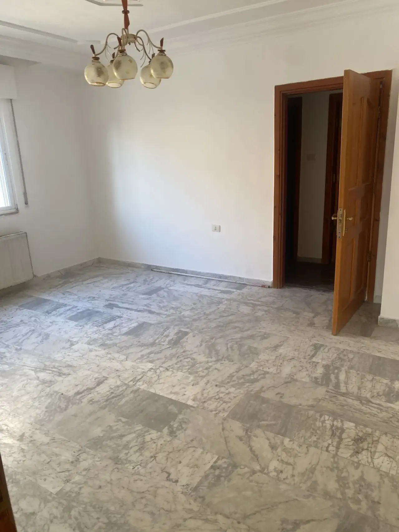 Apartment for sale in Tla' Al Ali Al Sharqi – photo 2