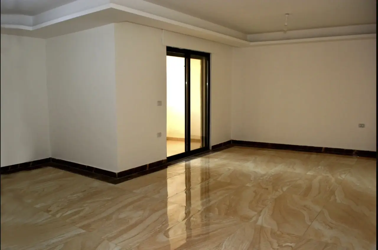 Apartment for rent in Marj Al Hamam – photo 2