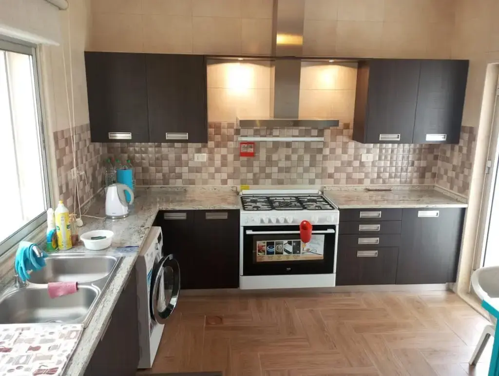 Apartment for rent in Dahyet Al Nakheel – photo 11