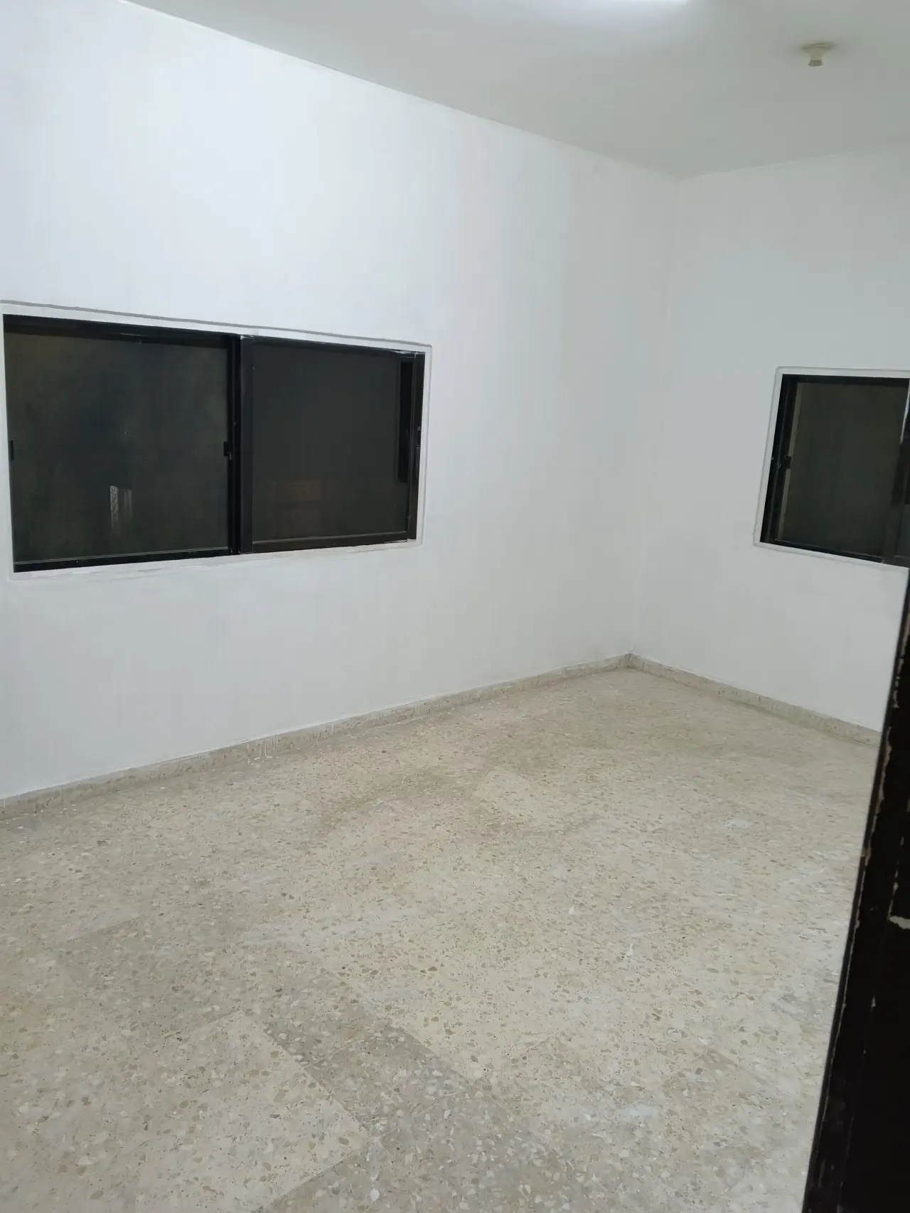 Apartment for rent in Al Qweismeh – photo 3