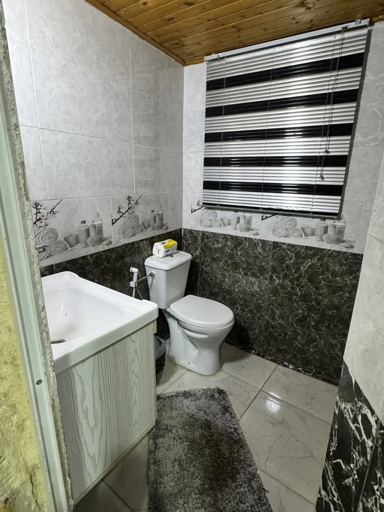 Apartment for rent in Al Ashrafeyeh – photo 9