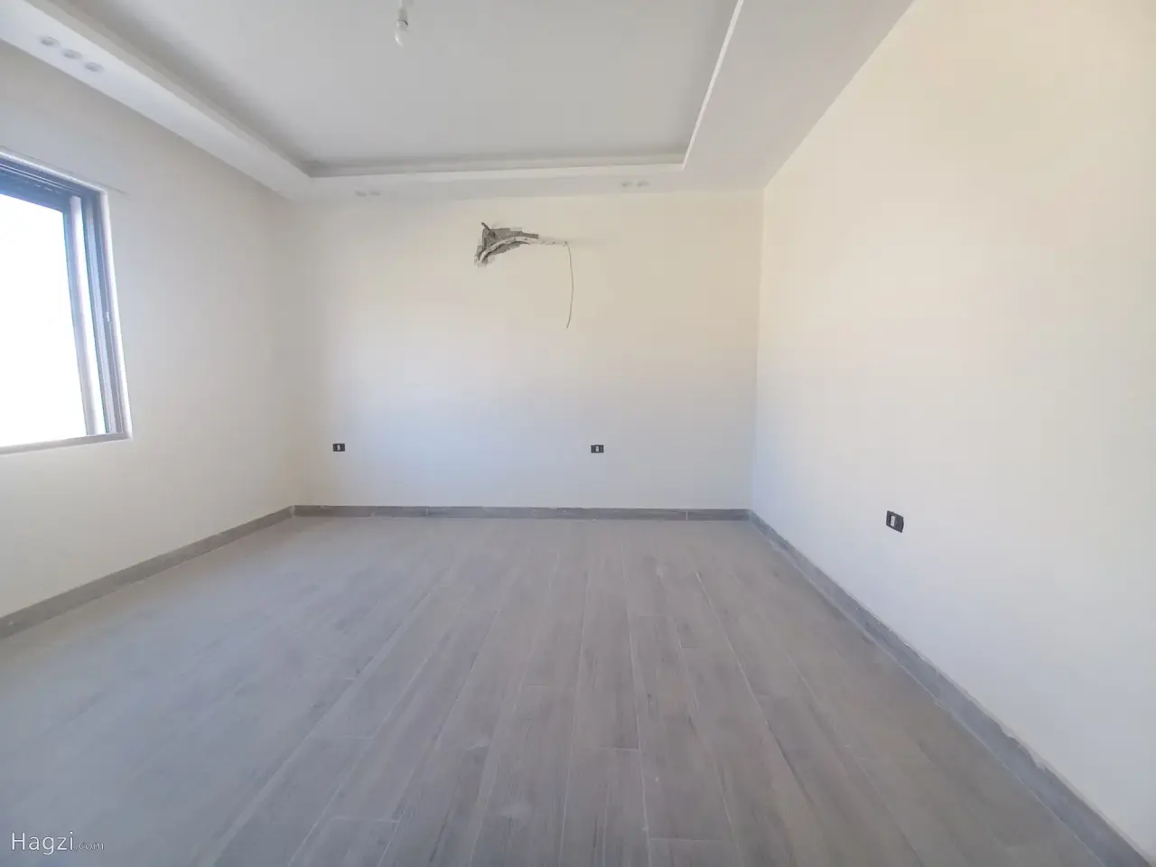 Apartment For Sale In Um Al Summaq #3828