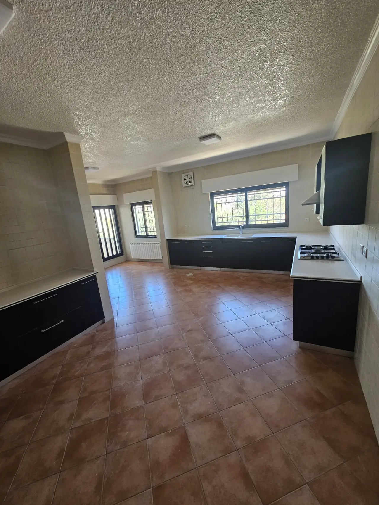 Apartment for rent in Al Kamaliya – photo 17