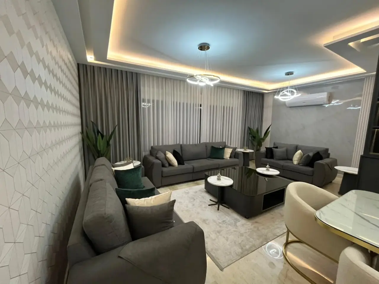Apartment for rent in Umm al Kundum – photo 3