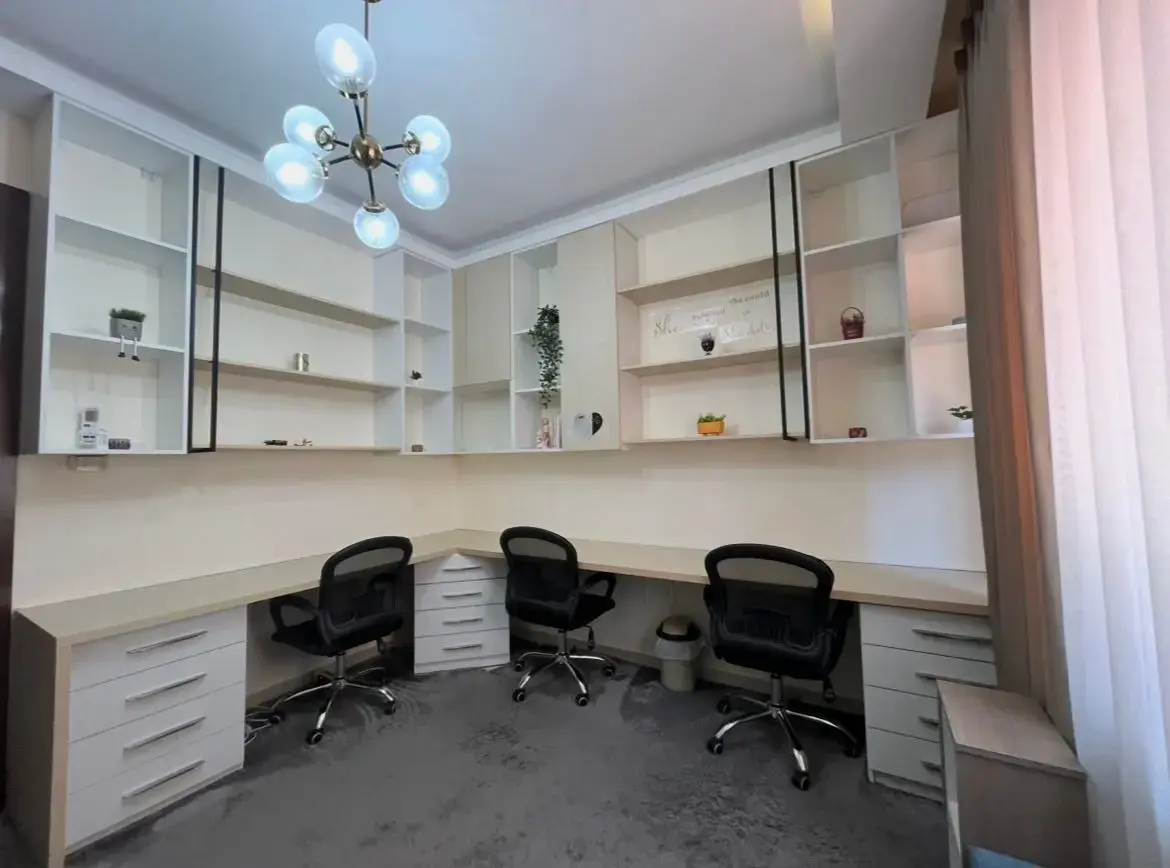 Apartment for rent in Umm al Kundum – photo 7