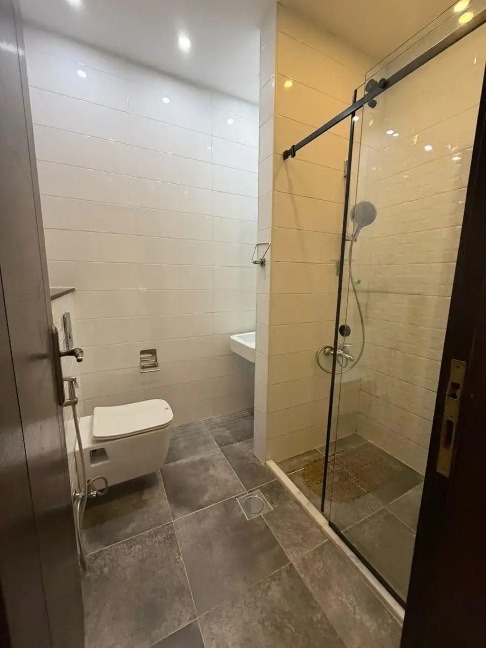 Apartment for rent in Umm al Kundum – photo 19