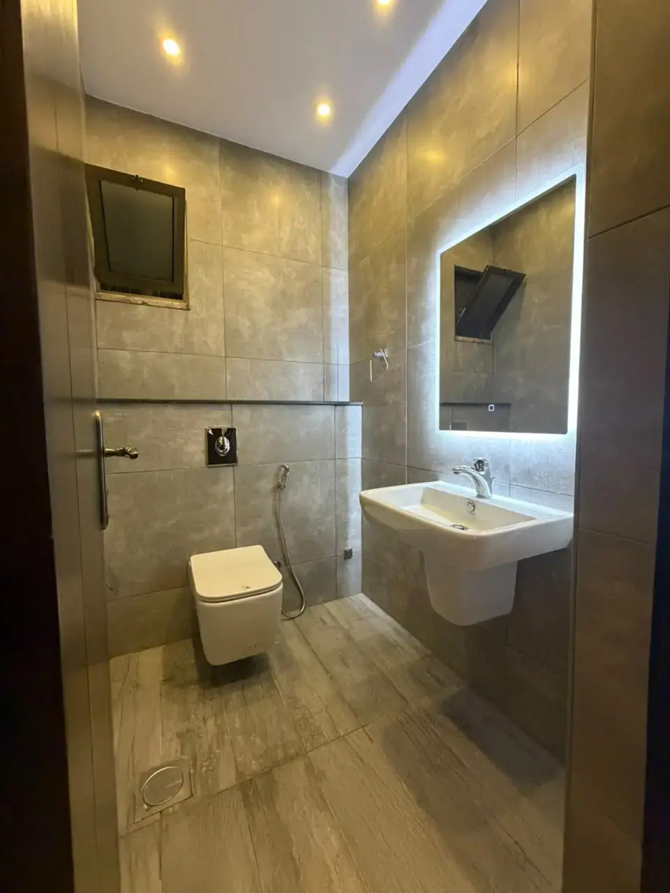 Apartment for rent in Umm al Kundum – photo 16