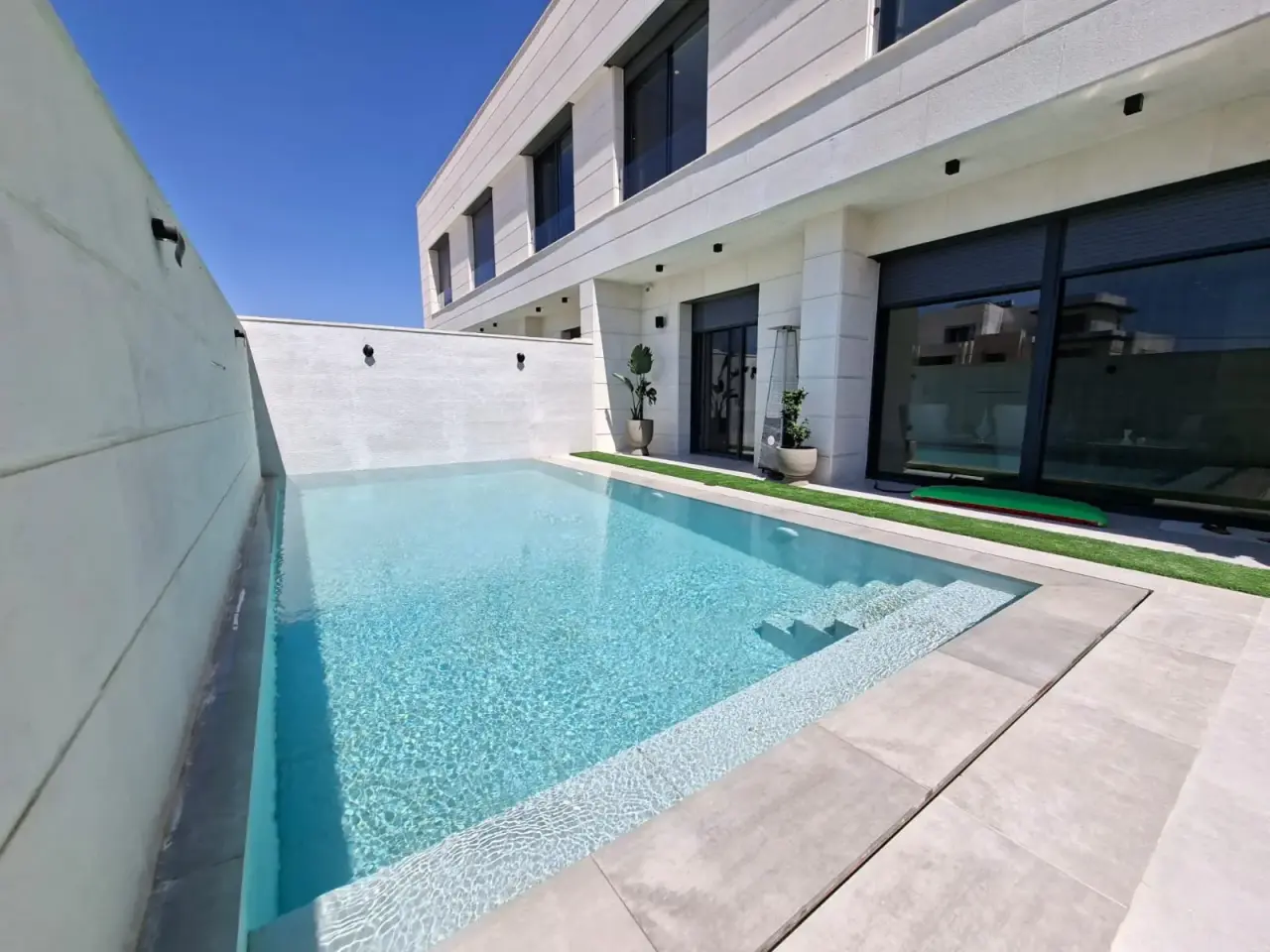 Villa for sale in Al-Dmenah – photo 13
