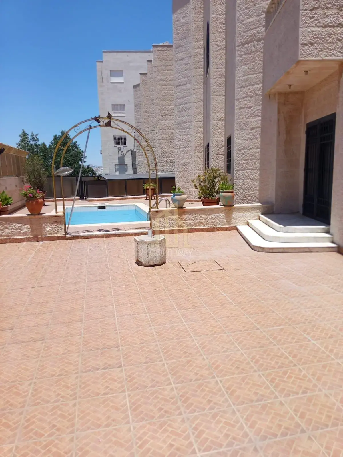 Villa for sale in Deir Ghbar – photo 10