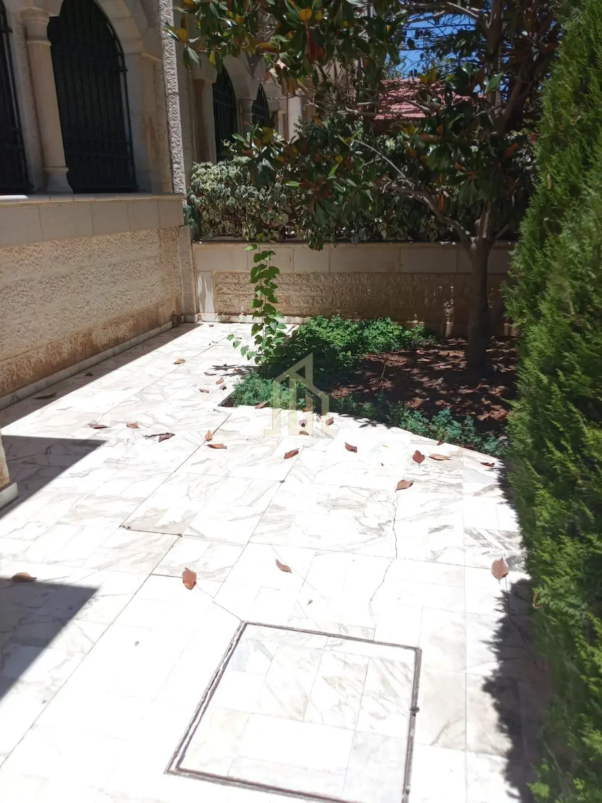 Villa for sale in Deir Ghbar – photo 14