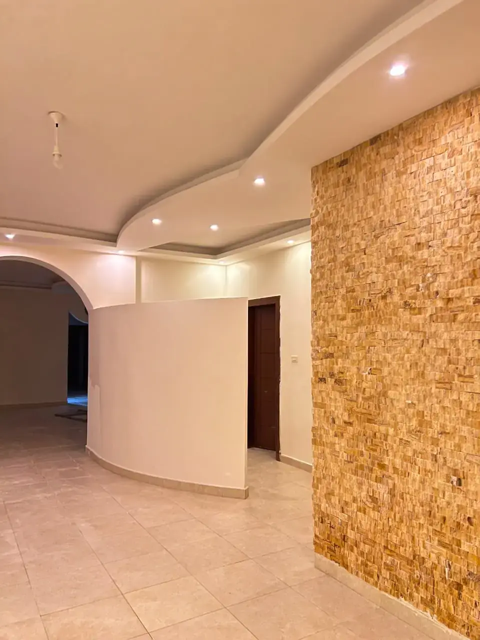 Villa for sale in Um Al Basateen – photo 9
