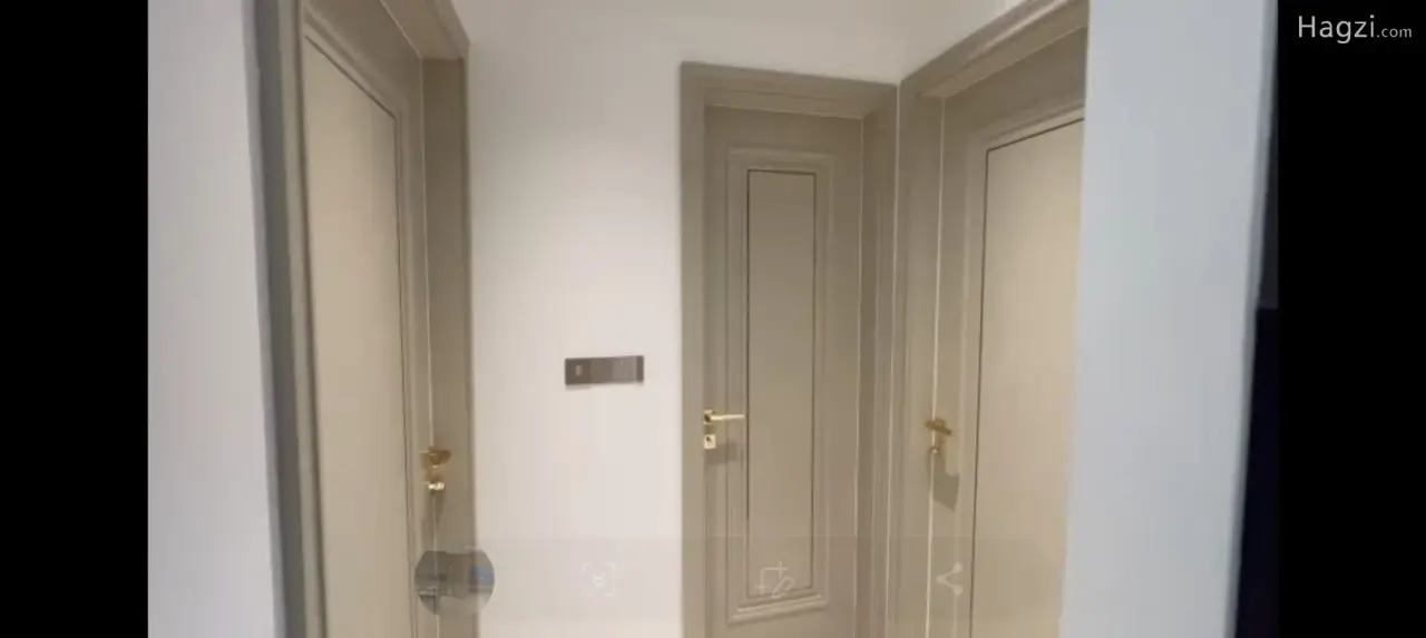 الصورة 11 من 12