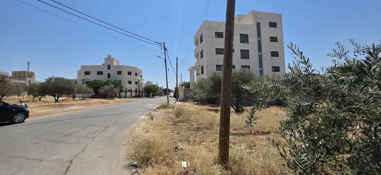 Land for sale in Al Jwaydeh – photo 3