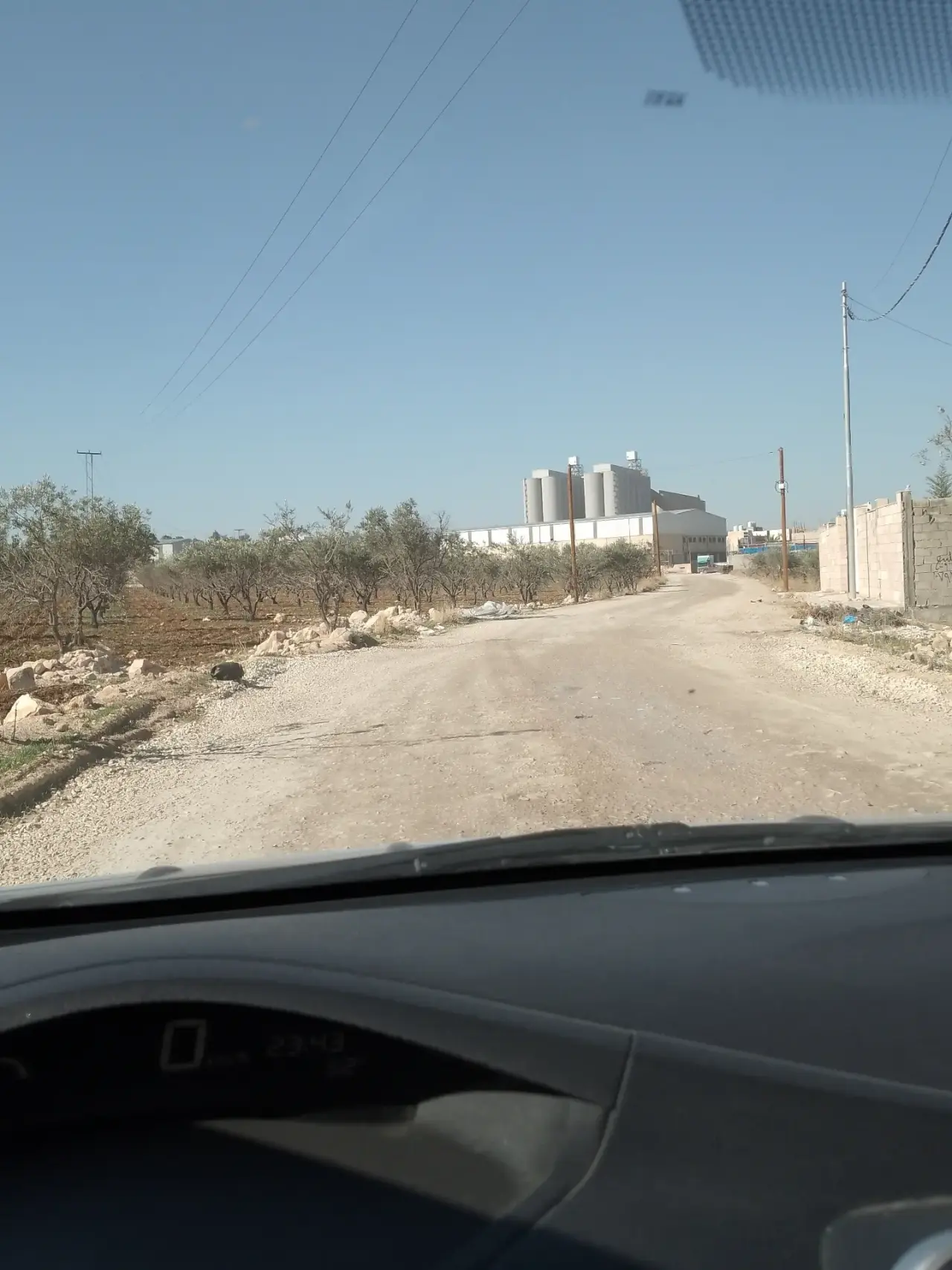 Land for sale in Kharebet Al Sooq and Jawa – photo 5